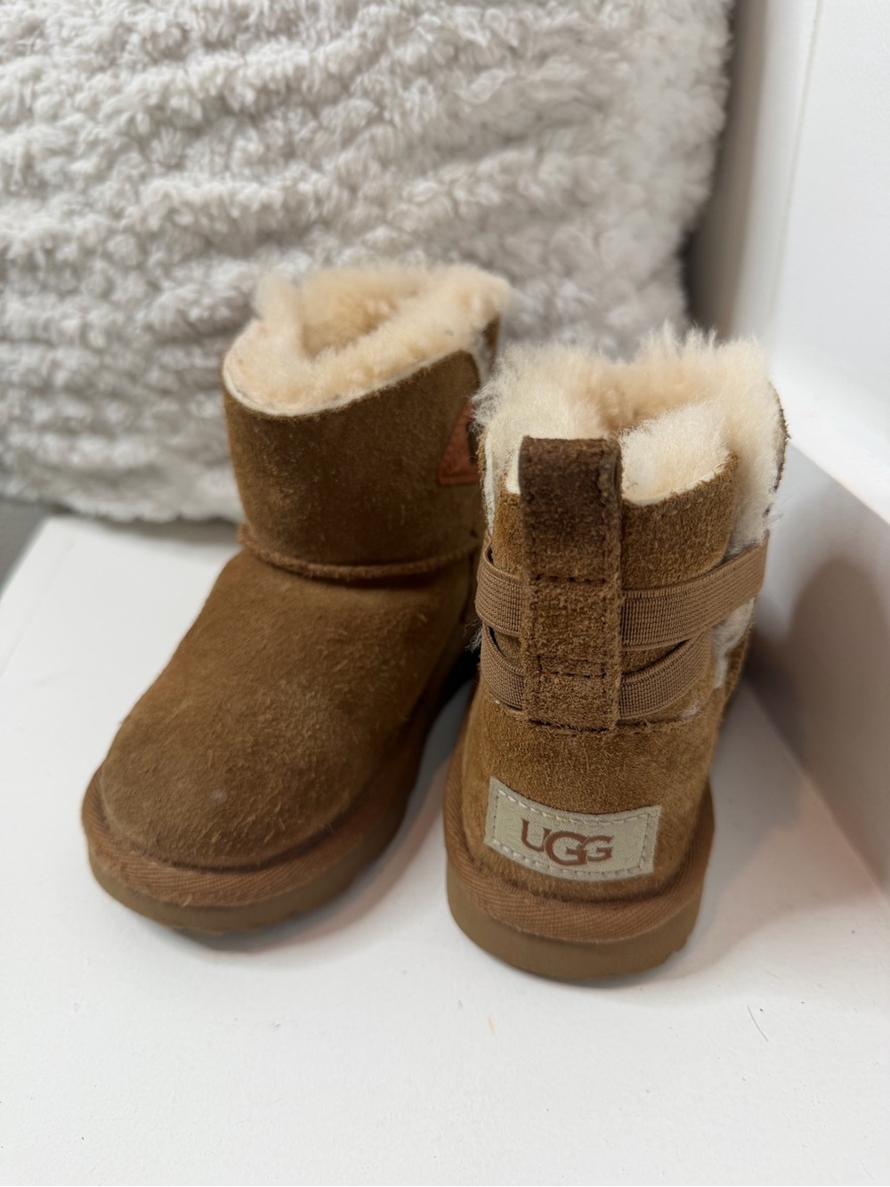 UGG Kids Chestnut Suede Shearling Booties